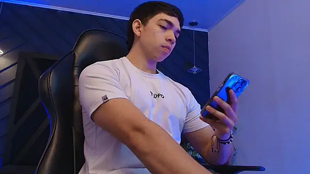 Eryonbradley online show from 03-03-26, 11:28