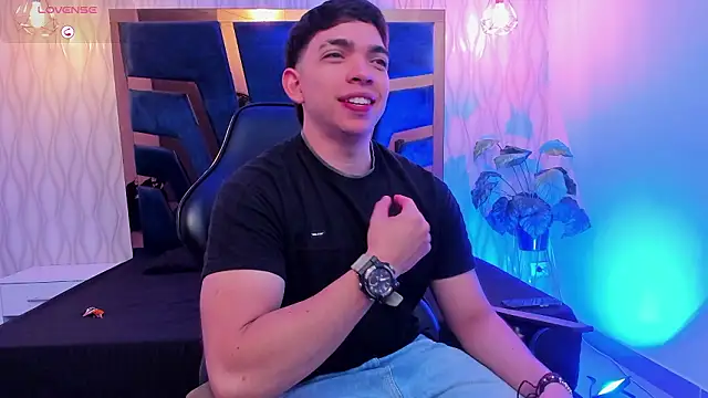 Eryonbradley online show from 02-12-26, 01:27