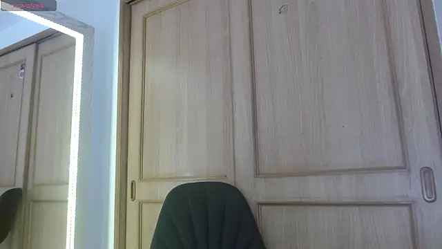 Ayleen m online show from 09-10-25, 04:39