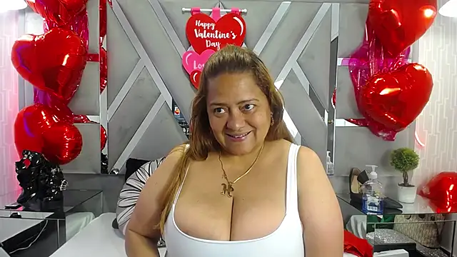 MonzerratBoyer online show from 02-10-26, 07:02