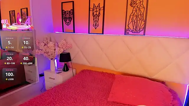 veronica hill  online show from 12-17-25, 03:11