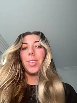 louiseberkeley online show from 07-26-26, 10:38
