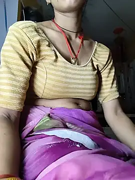 Snapshot of Sonam_pandeyji chatting on 05-20-26, 09:45 Sonam pandeyji online show from 05-20-26, 09:45