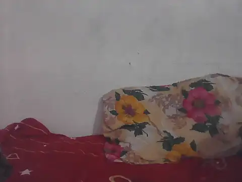 yashuuuu021 online show from 11-02-25, 06:57