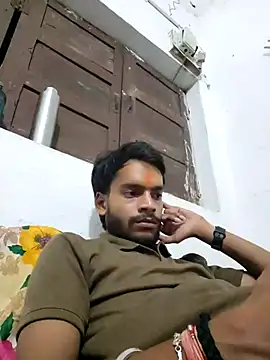 Snapshot of yashuuuu021 chatting on 09-20-25, 05:29 yashuuuu021 online show from 09-20-25, 05:29