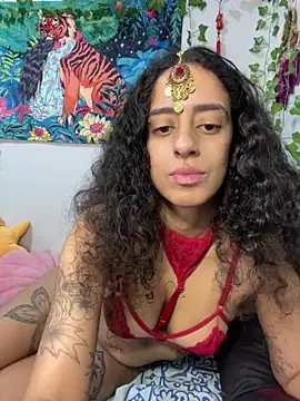 Snapshot of bibihourani chatting on 05-10-26, 09:16 bibihourani online show from 05-10-26, 09:16