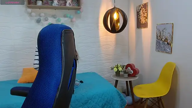 karlarousex online show from 10-22-25, 02:55