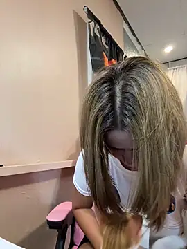 Kath C online show from 11-09-25, 03:32