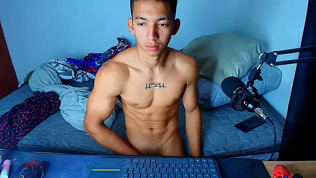 JuanchiT66 online show from 11-18-25, 03:37