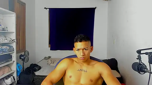 JuanchiT66 online show from 10-11-25, 07:48