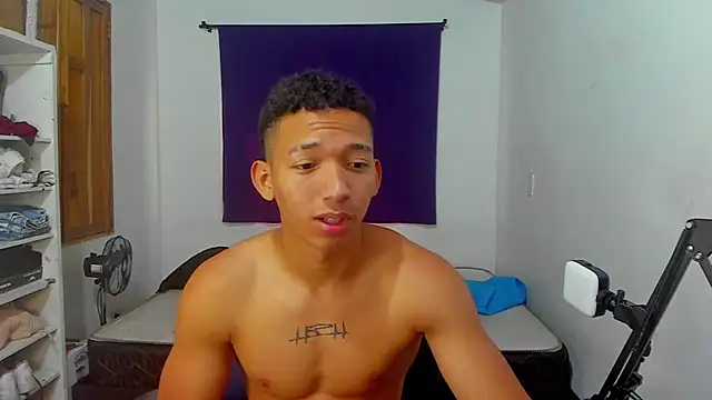 JuanchiT66 online show from 10-02-25, 06:00