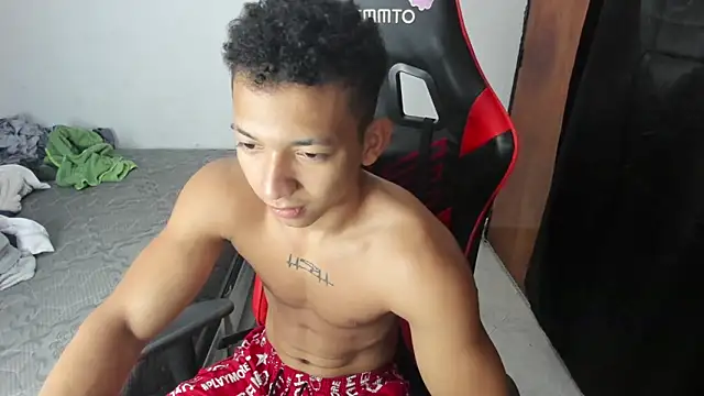 Snapshot of JuanchiT66 chatting on 02-27-26, 11:48 JuanchiT66 online show from 02-27-26, 11:48