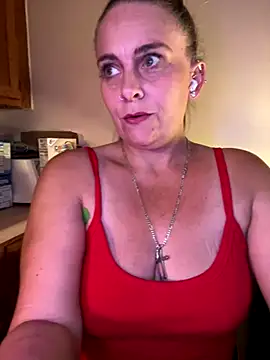 Snapshot of daddienympho chatting on 10-14-25, 02:12 daddienympho online show from 10-14-25, 02:12