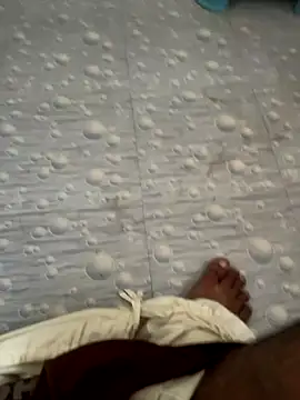 Snapshot of NoddingScorpion chatting on 10-18-25, 03:41 NoddingScorpion online show from 10-18-25, 03:41