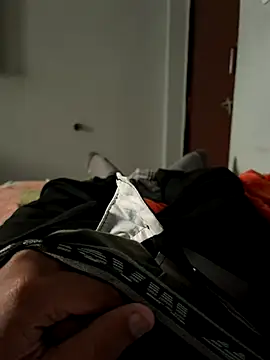 Snapshot of NoddingScorpion chatting on 09-11-25, 09:31 NoddingScorpion online show from 09-11-25, 09:31