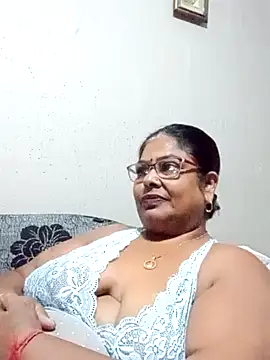 mileesha online show from 03-31-26, 06:43