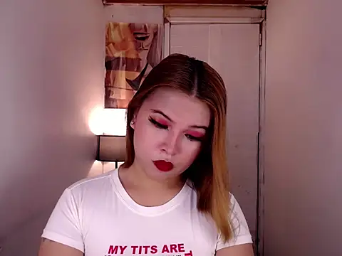 adorabletsforyouxx online show from 09-17-25, 03:47