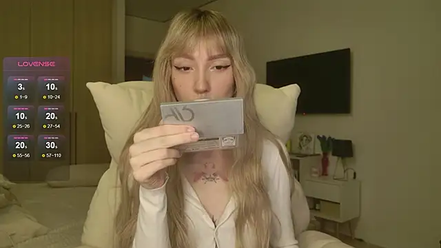 Lunainnk online show from 03-14-26, 12:49