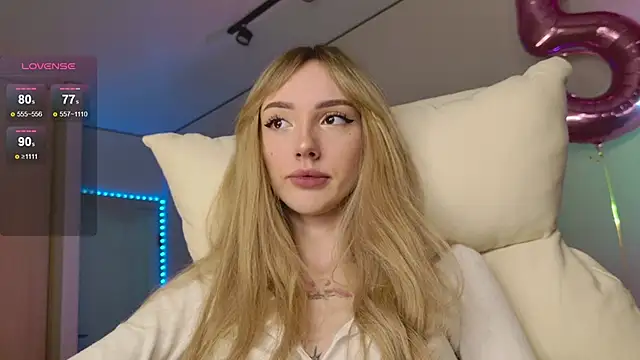 Lunainnk online show from 11-17-25, 12:25