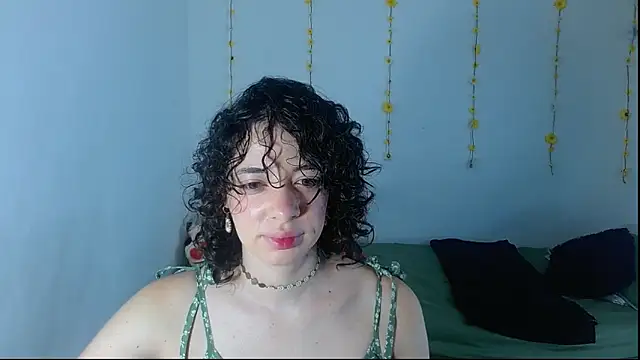 Snapshot of sajecrismaa chatting on 05-31-26, 04:13 sajecrismaa online show from 05-31-26, 04:13