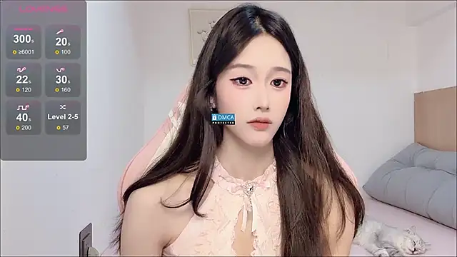 Snapshot of R_R6 chatting on 09-29-25, 02:55 R R6 online show from 09-29-25, 02:55