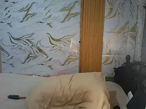 Snapshot of dimple_anne1 chatting on 02-19-26, 12:13 dimple anne1 online show from 02-19-26, 12:13