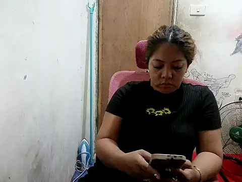 dimple anne1 online show from 05-07-26, 09:23