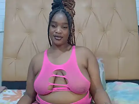 Snapshot of SexyyRedxxx chatting on 06-09-26, 11:39 SexyyRedxxx online show from 06-09-26, 11:39