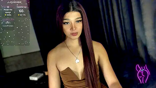 Snapshot of TrinityFucksYou chatting on 02-19-26, 12:46 TrinityFucksYou online show from 02-19-26, 12:46