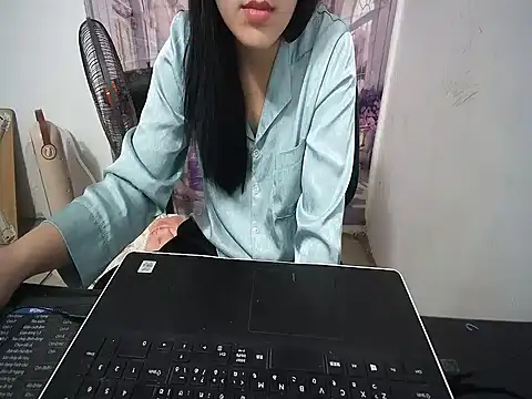 Linda-24 online show from 03-11-26, 02:55