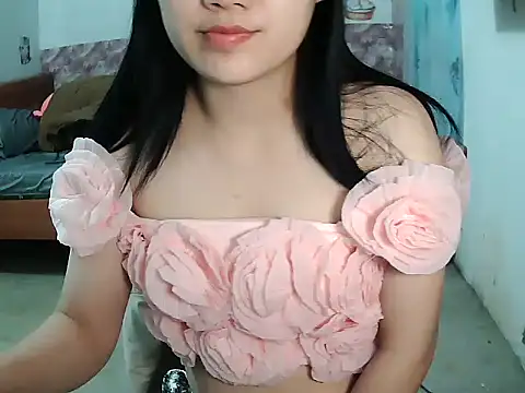 Linda-24 online show from 02-17-26, 03:15