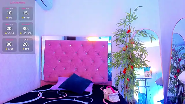 JulianaCarter online show from 03-12-26, 07:29