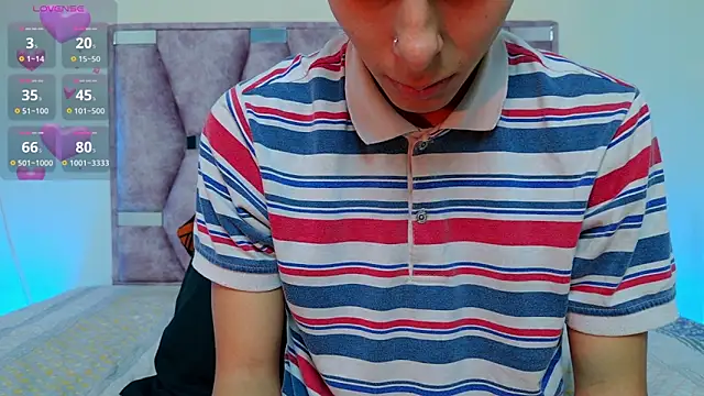 Snapshot of lana_and_liam_ chatting on 09-19-25, 10:19 lana and liam online show from 09-19-25, 10:19