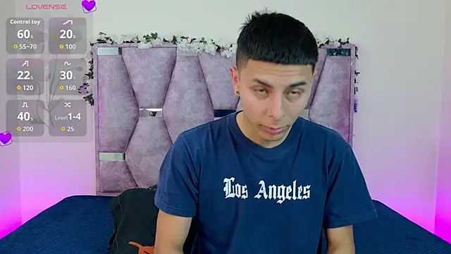 lana and liam  online show from 11-13-25, 09:24