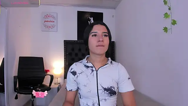 ScarlettVell online show from 12-20-25, 07:06