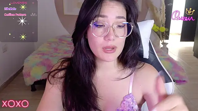 Eliih 01 online show from 07-22-26, 06:54