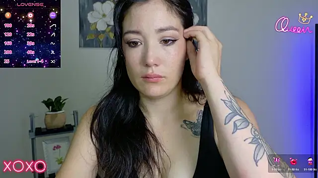 Snapshot of Eliih_01 chatting on 02-25-26, 03:23 Eliih 01 online show from 02-25-26, 03:23