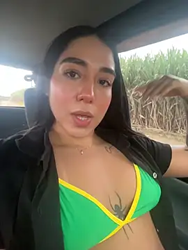 KaditaNavarro online show from 10-18-25, 06:43