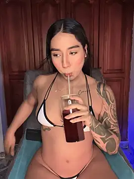 KaditaNavarro online show from 02-23-26, 11:05