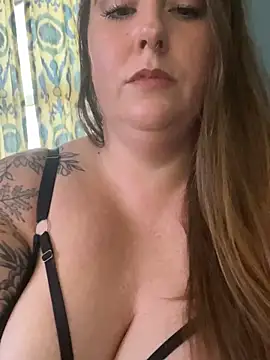 Domimommy420 online show from 10-23-25, 04:05