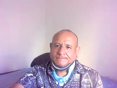 Snapshot of ElPelonDaveMx chatting on 10-13-25, 09:49 ElPelonDaveMx online show from 10-13-25, 09:49