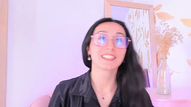 Ginevra esposito online show from 11-22-25, 12:48