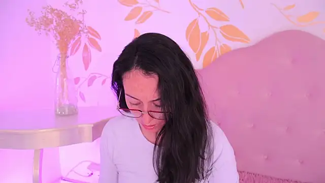 Ginevra esposito online show from 02-11-26, 12:49