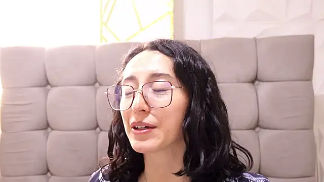 Snapshot of Ginevra_esposito chatting on 04-24-26, 12:51 Ginevra esposito online show from 04-24-26, 12:51