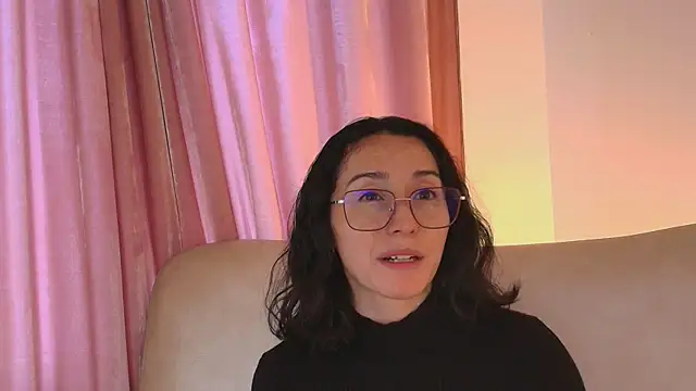 Snapshot of Ginevra_esposito chatting on 05-08-26, 12:31 Ginevra esposito online show from 05-08-26, 12:31