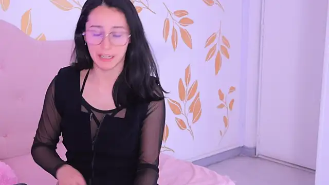 Ginevra esposito online show from 10-03-25, 12:39