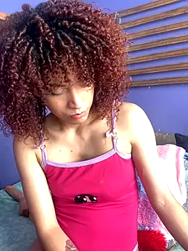 Snapshot of ValentinaStorm1 chatting on 09-21-25, 08:03 ValentinaStorm1 online show from 09-21-25, 08:03
