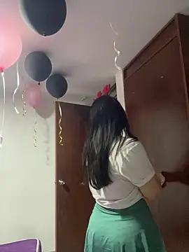 Electraweb 09 online show from 12-16-25, 09:08