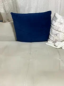 Nursen1 online show from 11-21-25, 08:30