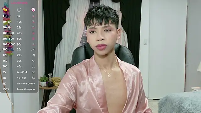 dilan 911 online show from 11-27-25, 05:57